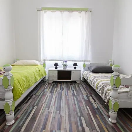 Andriana House