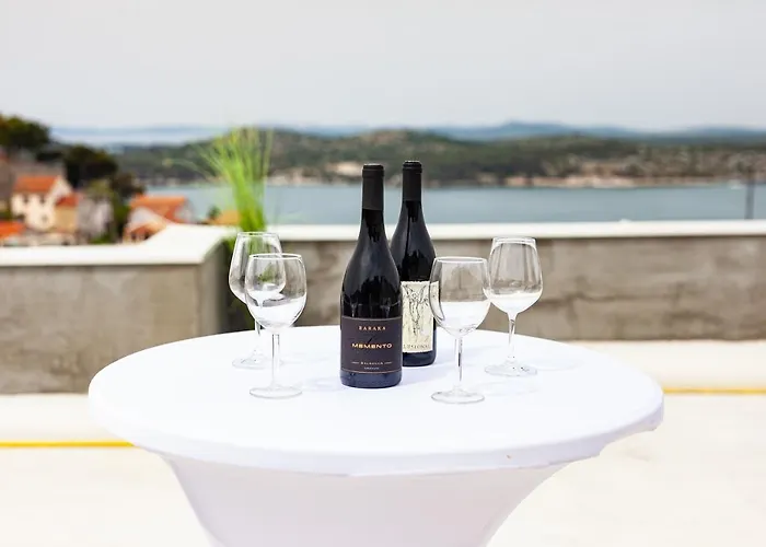 Vikendica Andriana House *