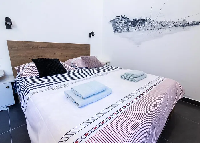 Vikendica Andriana House *