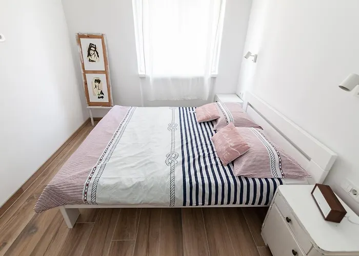 Andriana House Vikendica *